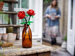 LEGO BOTANICAL COLLECTION ROSES ΓΙΑ 8+ ΕΤΩΝ 120ΤΜΧ 40460 