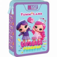 ΣΧΟΛΙΚΗ ΚΑΣΕΤΙΝΑ ΔΙΠΛΗ ΓΕΜΑΤΗ YUMMILAND MUST TEAM