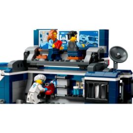  POLICE MOBILE CRIME LAB TRUCΚ 60418